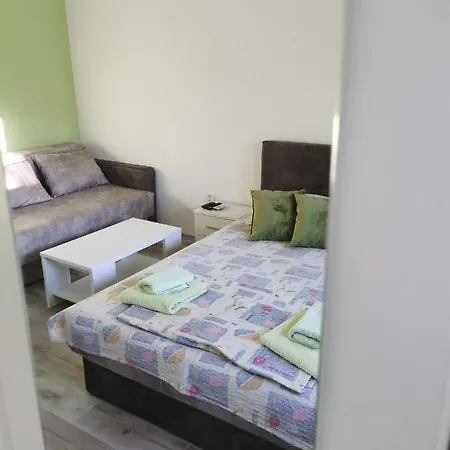 Manila, Vrnjacke Terme-popust, Centar Pegaz-popust, Garazno Mesto Apartamento Vrnjačka Banja