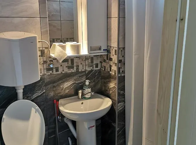 Manila, Vrnjacke Terme-popust, Centar Pegaz-popust, Garazno Mesto *